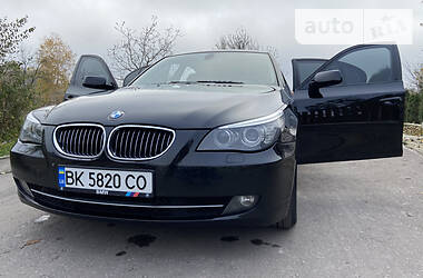 Седан BMW 5 Series 2008 в Дубно