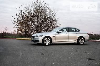 Седан BMW 5 Series 2016 в Киеве