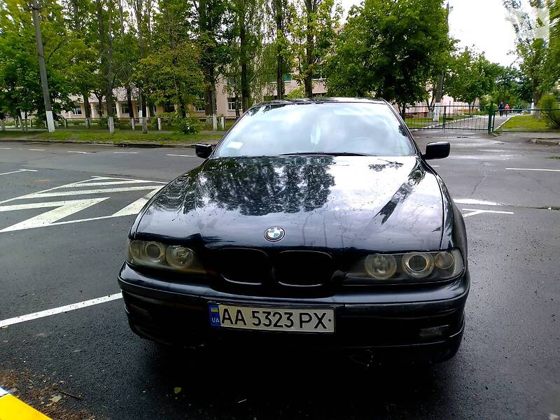 Седан BMW 5 Series 1997 в Обухове