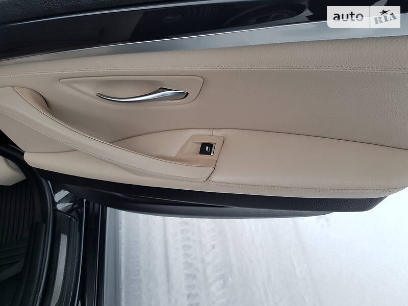 Седан BMW 5 Series 2012 в Сєверодонецьку