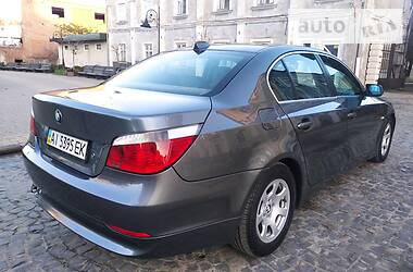 Седан BMW 5 Series 2005 в Золочеве