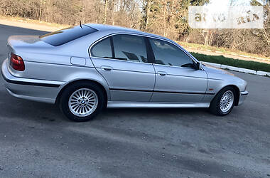 Седан BMW 5 Series 1998 в Хмельницькому