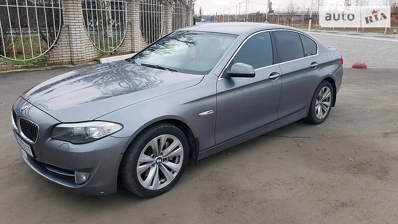 Седан BMW 5 Series 2010 в Измаиле