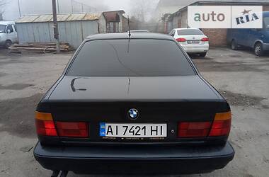 Седан BMW 5 Series 1991 в Киеве