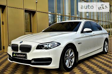 Седан BMW 5 Series 2016 в Николаеве