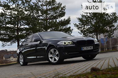 Седан BMW 5 Series 2012 в Дрогобыче