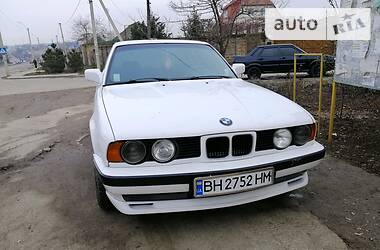 Седан BMW 5 Series 1991 в Одессе