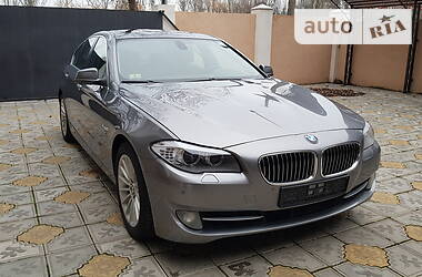 Седан BMW 5 Series 2012 в Бердянске