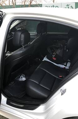 Седан BMW 5 Series 2013 в 
