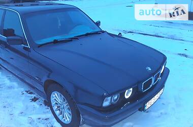 Седан BMW 5 Series 1994 в Миколаєві