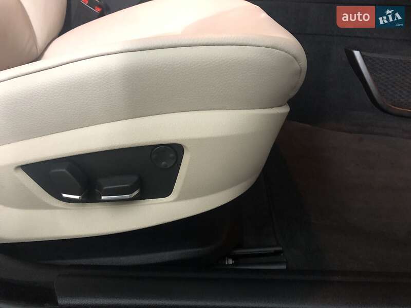 Седан BMW 5 Series 2012 в Києві фото 40 Седан BMW 5 Series 2012 в Києві