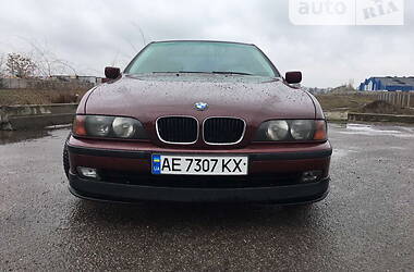 Седан BMW 5 Series 1999 в Дніпрі
