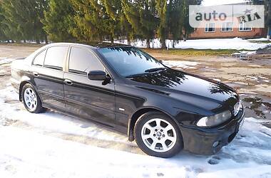 Седан BMW 5 Series 2000 в Немирове