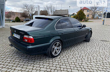 Седан BMW 5 Series 2001 в Ужгороде