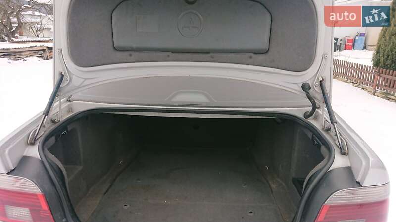 Седан BMW 5 Series 2002 в Коломые