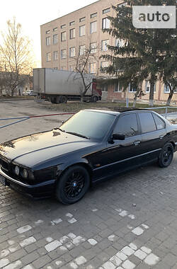 Седан BMW 5 Series 1995 в Тернополі