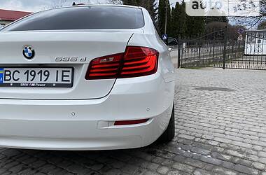 Седан BMW 5 Series 2013 в Львові