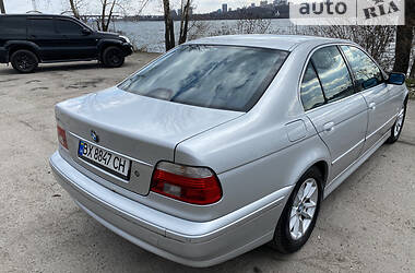 Седан BMW 5 Series 2002 в Дніпрі