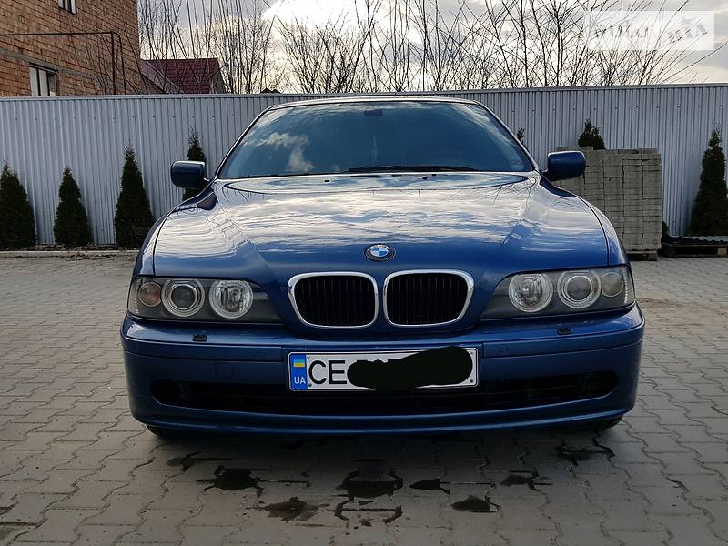 Седан BMW 5 Series 2000 в Черновцах