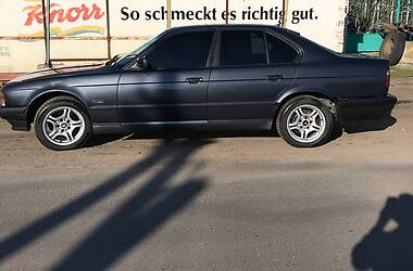 Седан BMW 5 Series 1994 в Николаеве