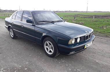 Седан BMW 5 Series 1992 в Рокитном