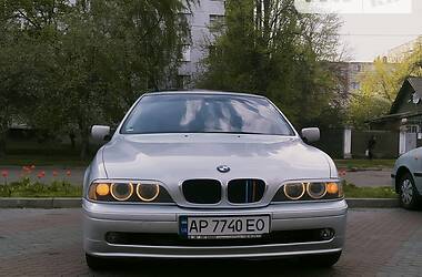 Седан BMW 5 Series 2000 в Черкасах