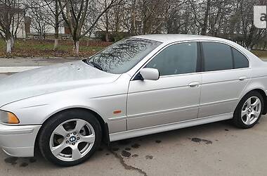 Седан BMW 5 Series 2002 в Андрушевке