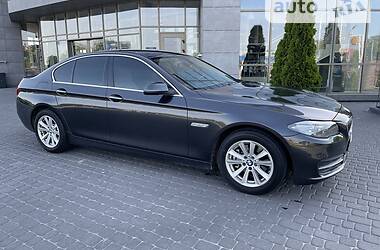 Седан BMW 5 Series 2015 в Хмельницком