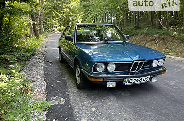 Седан BMW 5 Series 1981 в Івано-Франківську