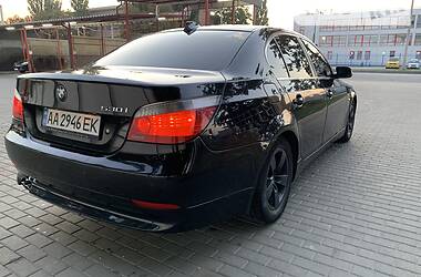 Седан BMW 5 Series 2004 в Киеве