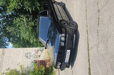 Седан BMW 5 Series 1990 в Запоріжжі