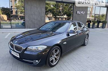 Седан BMW 5 Series 2011 в Ужгороде