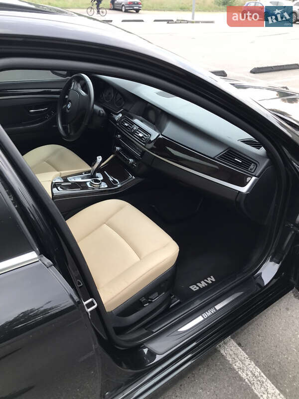 Седан BMW 5 Series 2012 в Києві