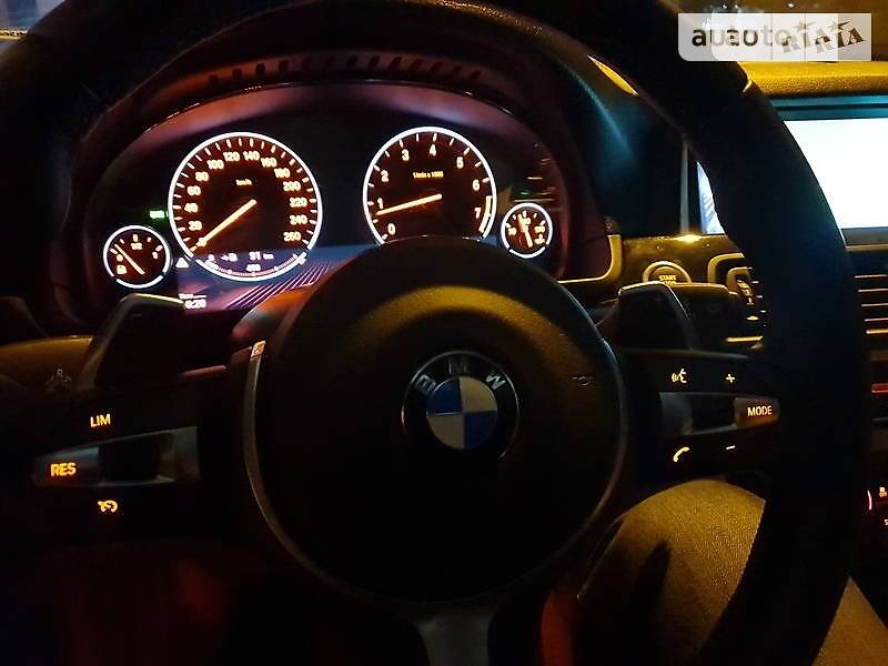 Седан BMW 5 Series 2014 в Киеве фото 39 Седан BMW 5 Series 2014 в Киеве