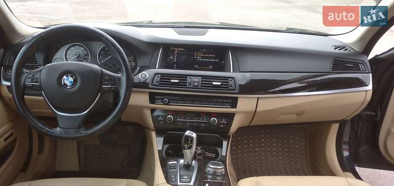 Седан BMW 5 Series 2015 в Коростені