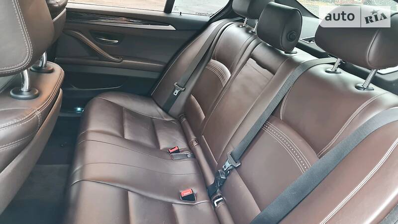 Седан BMW 5 Series 2014 в Ковелі