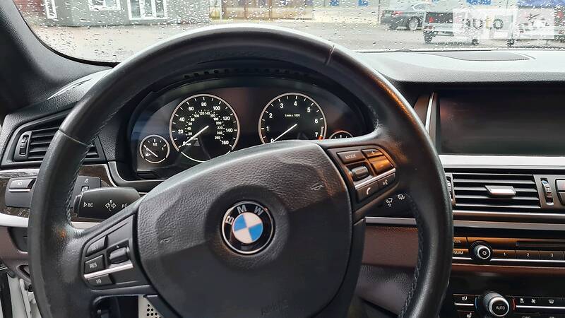Седан BMW 5 Series 2014 в Ковелі