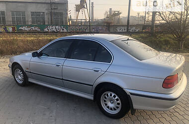 Седан BMW 5 Series 1996 в Львове