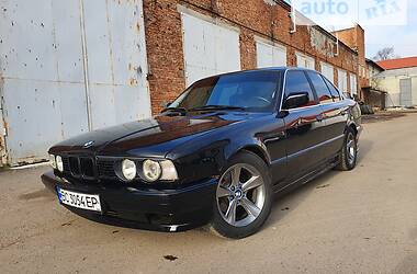 Седан BMW 5 Series 1991 в Дрогобыче