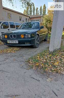 Седан BMW 5 Series 1989 в Валках