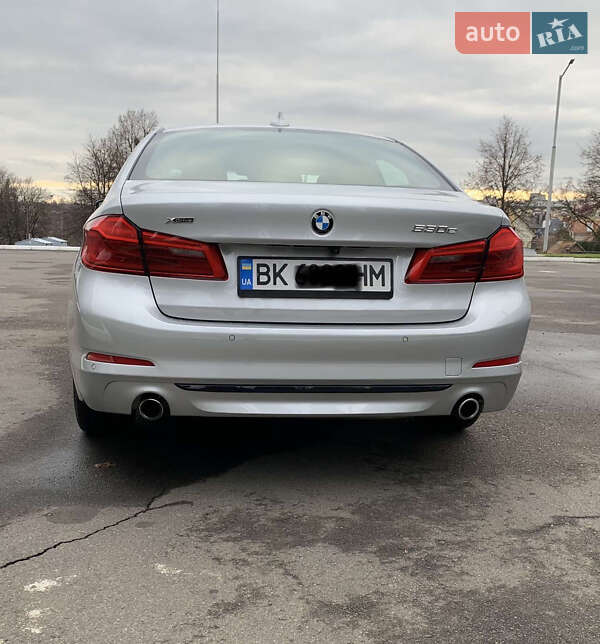 Седан BMW 5 Series 2018 в Ровно фото 8 Седан BMW 5 Series 2018 в Ровно