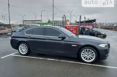 Седан BMW 5 Series 2015 в Києві