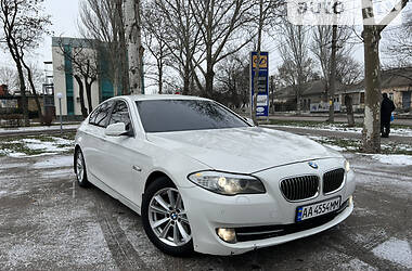 Седан BMW 5 Series 2011 в Николаеве