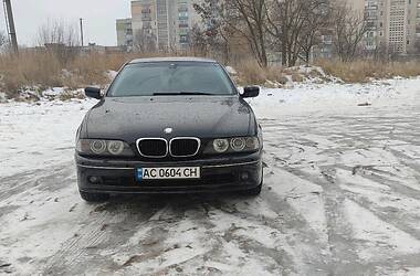 Седан BMW 5 Series 2001 в Нововолынске