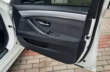 Седан BMW 5 Series 2012 в 