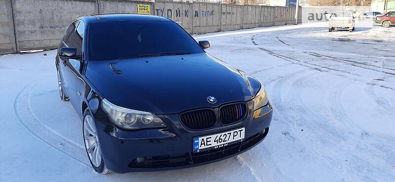 Седан BMW 5 Series 2005 в Кривом Роге