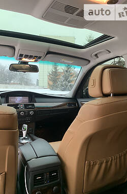 Седан BMW 5 Series 2008 в 
