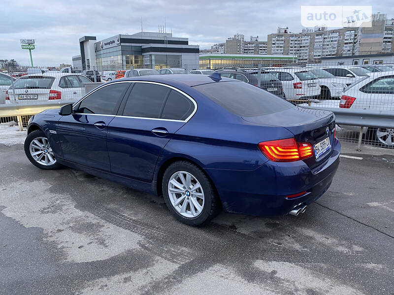 Седан BMW 5 Series 2015 в Киеве