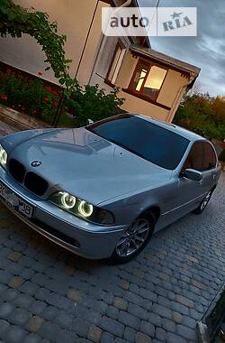 Седан BMW 5 Series 2002 в Тернополе