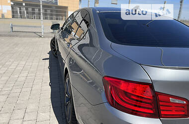 Седан BMW 5 Series 2013 в Трускавці
